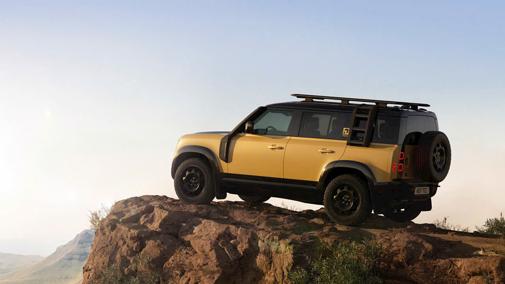 Land Rover Defender 110 Trophy Edition Ra Mắt Tại Anh