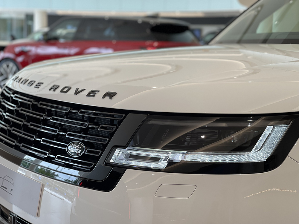 Range Rover Autobiography Trắng Nâu