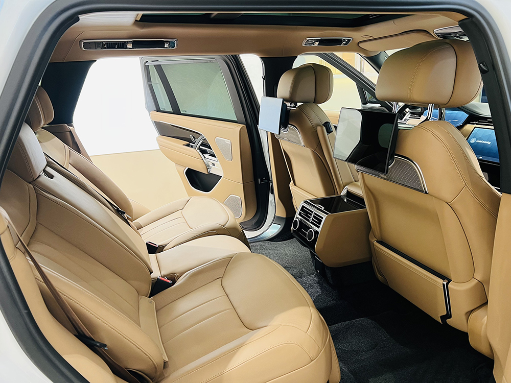 Nội thất màu Nâu xe Range Rover Autobiography 