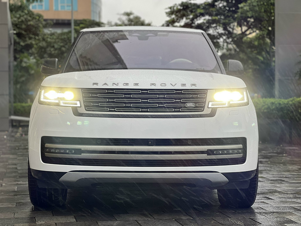 Land Rover Range Rover Autobiography LWB 7 chỗ