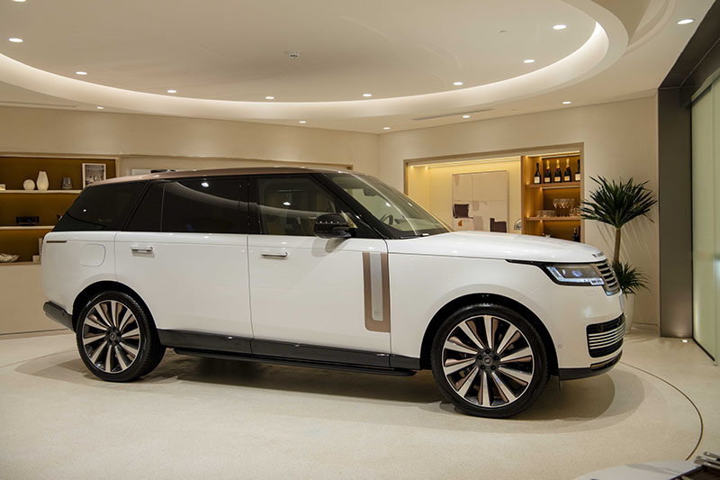 Range Rover SV Autobiography Trắng