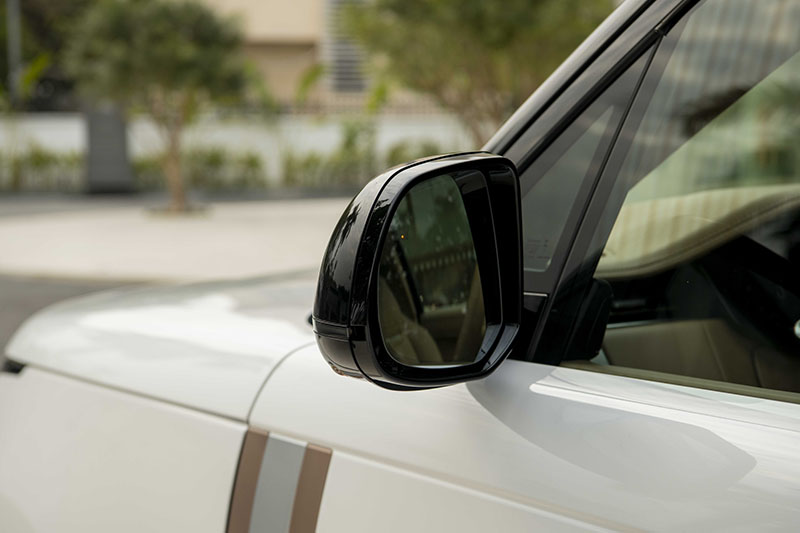 Range Rover SV Autobiography Trắng