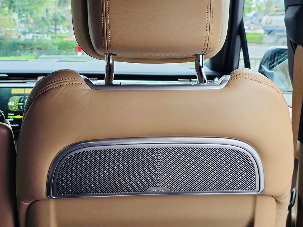 he-thong-am-thanh-meridian-signature-range-rover-2026-land-rover-ha-noi
